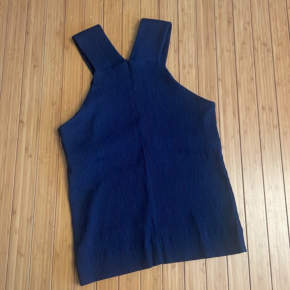 Nomia Halter Top - Picture 3 of 6